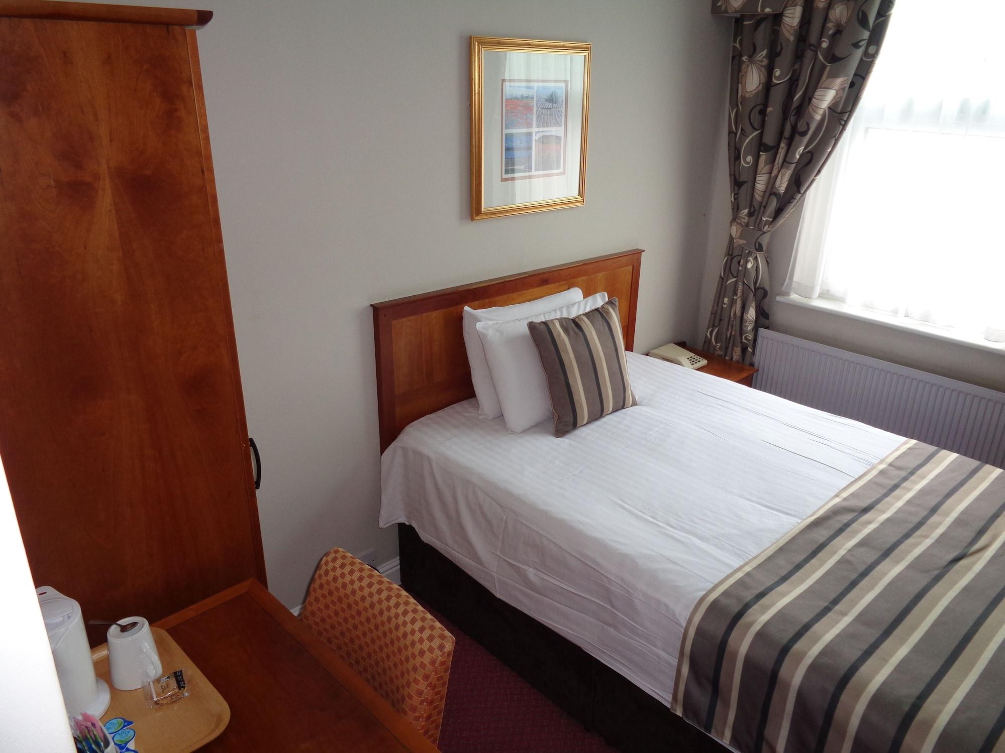 Hotel Aston Court Centre By Belvilla