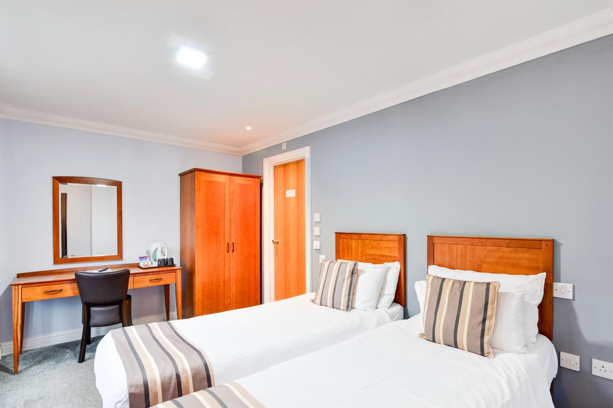 Hotel Aston Court Centre By Belvilla Derby