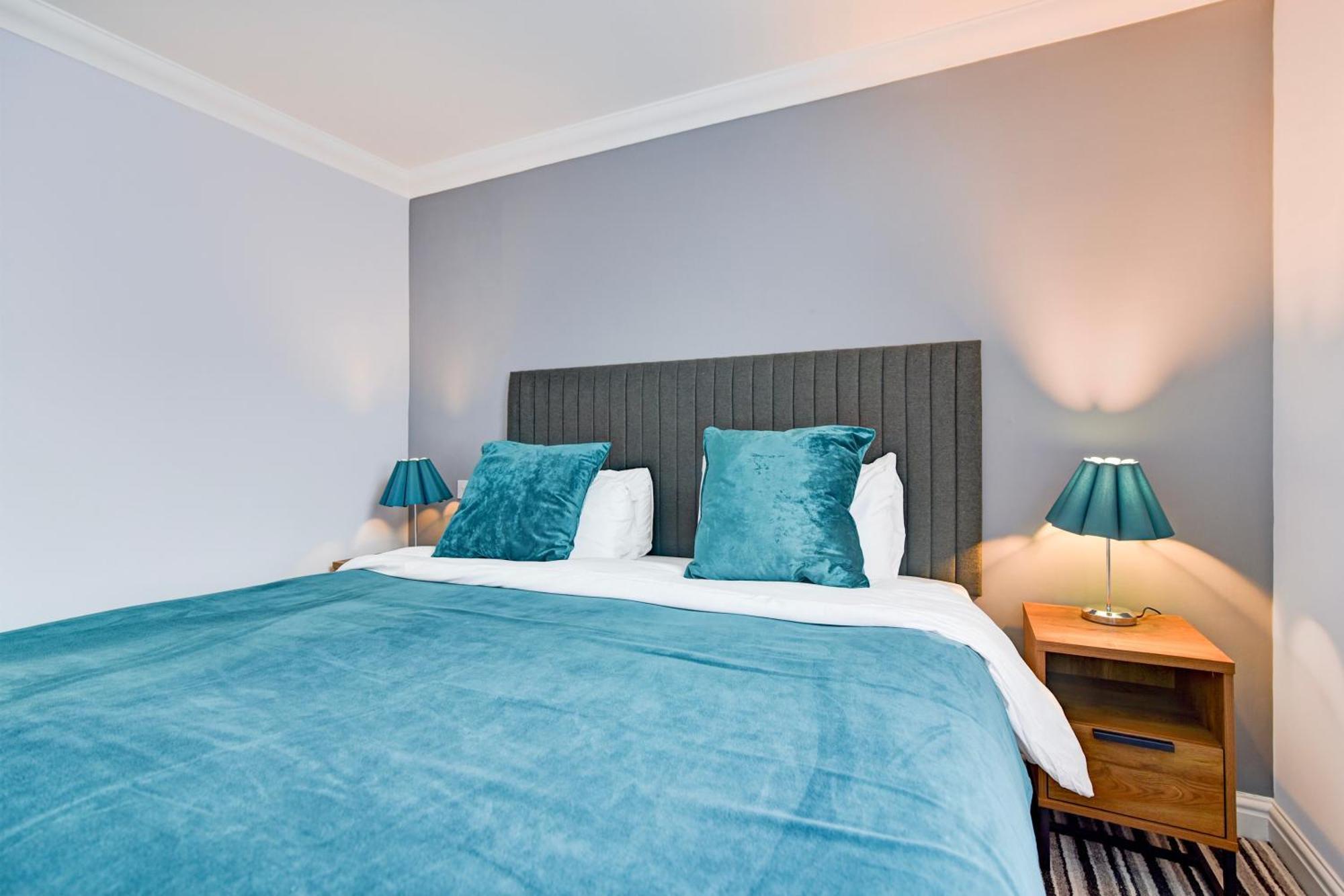 Aston Court Centre By Belvilla 3* Derby