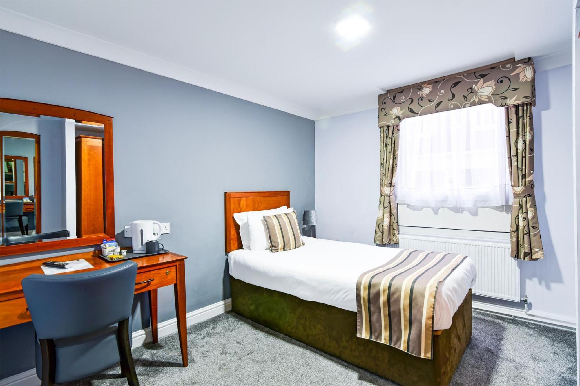 Hotel Aston Court Centre By Belvilla Derby