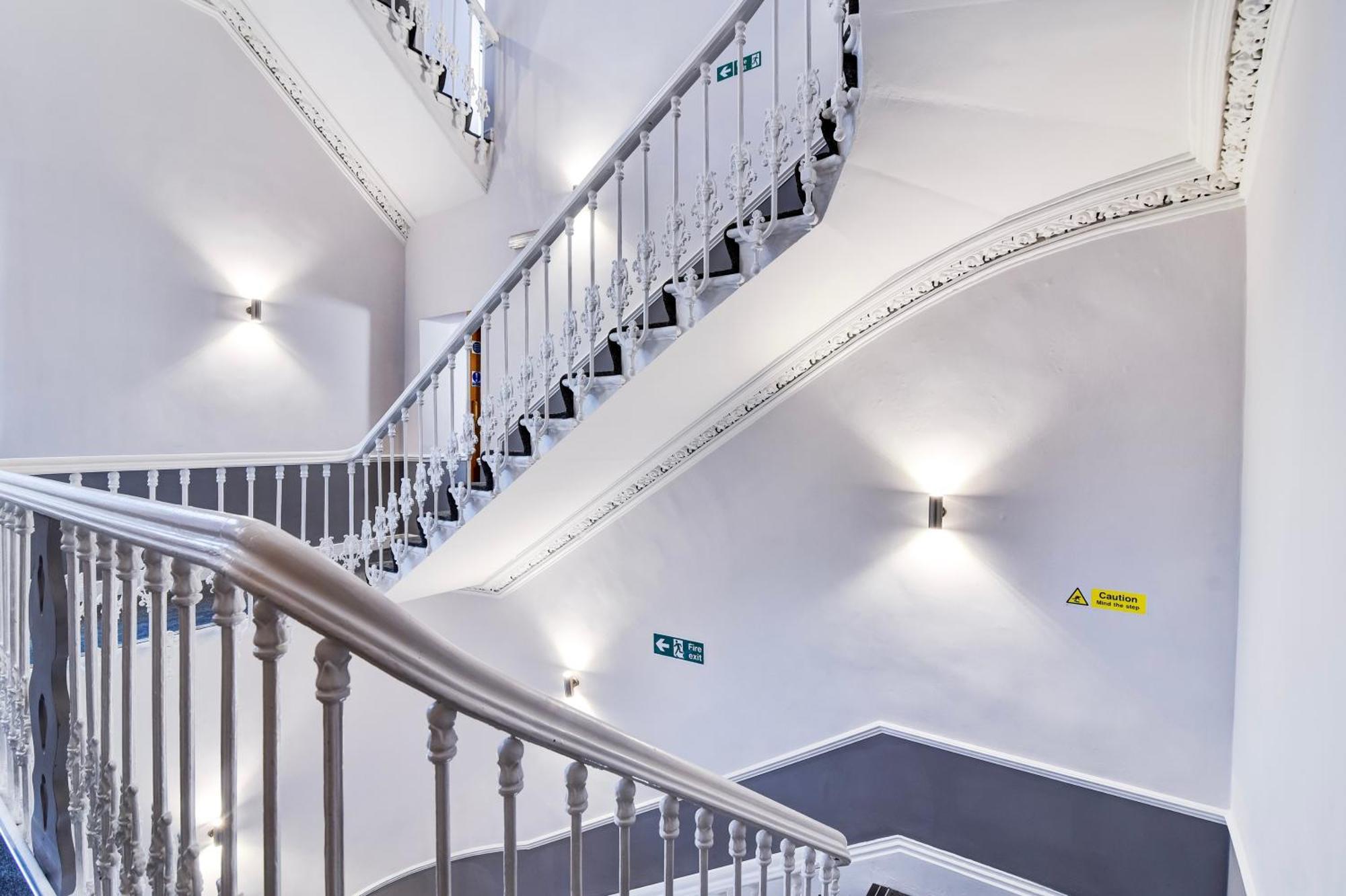 Aston Court Centre By Belvilla